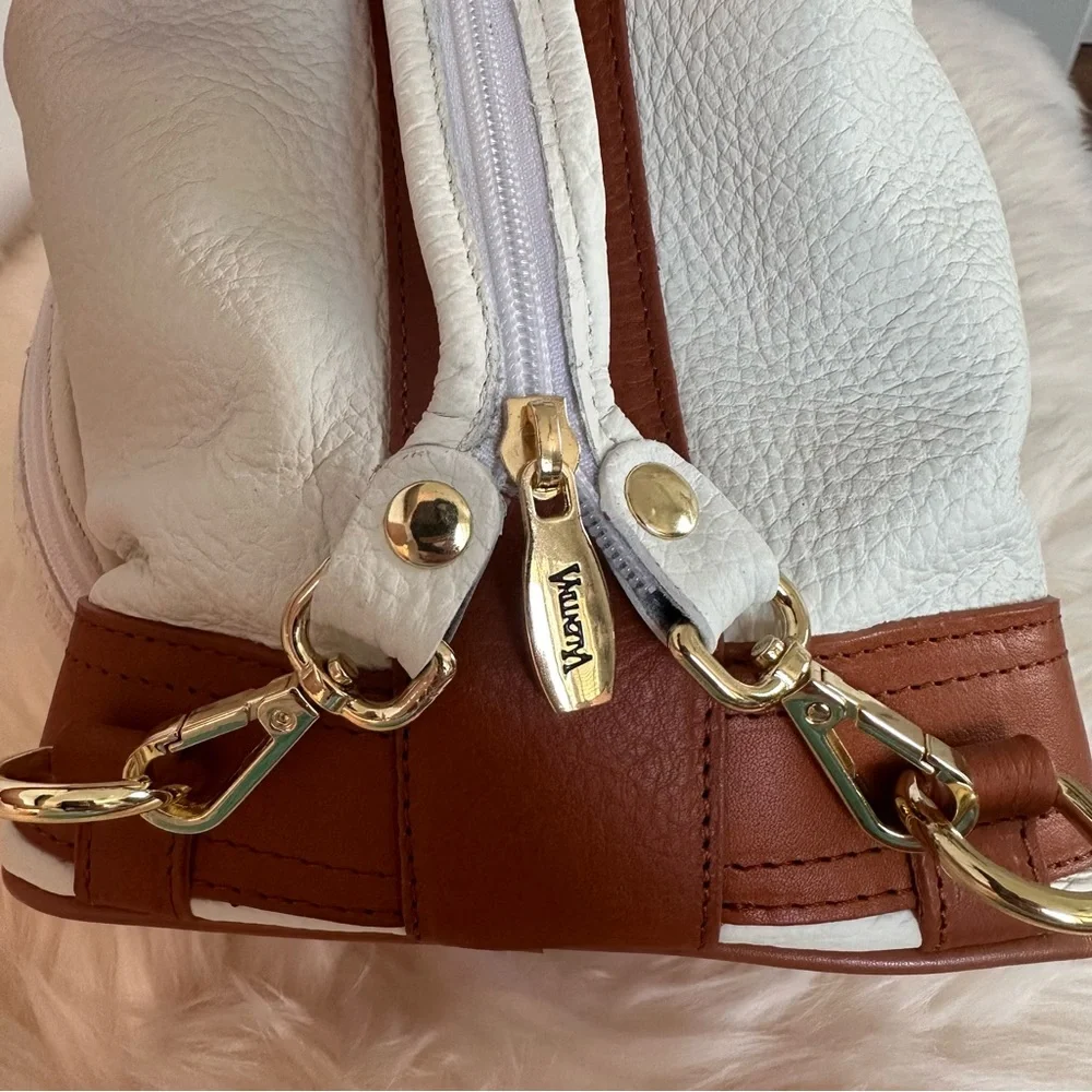 NWOT Italian White Brown Embosed Leather Convertible Backpack / Handbag w/Zipper